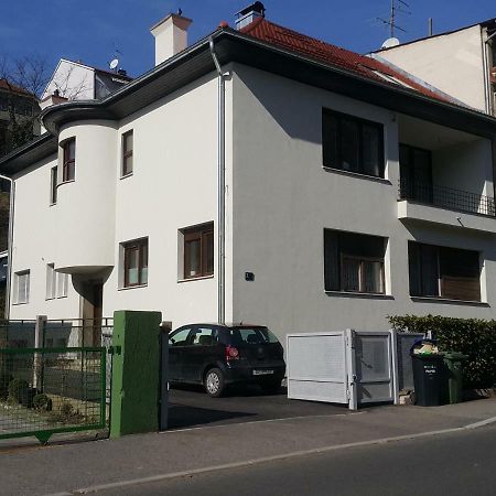 Apartman Zelengaj Zagreb Exterior foto